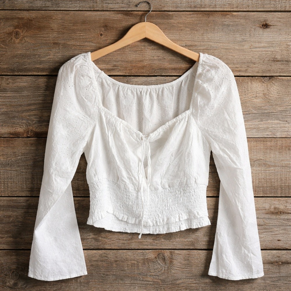Hollister XL White Eyelet Long Sleeve Tie Front Smocked Crop‎ Top Fairy NWT